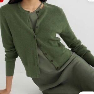 JCREW Ribbed Jackie Cardigan Sweater In Green,  M size. Great condition